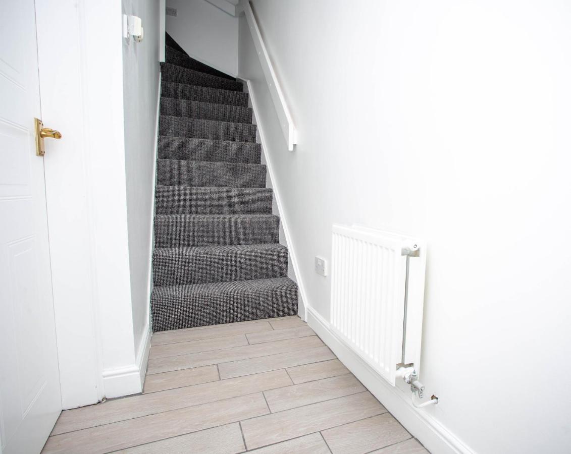 Oasis Place Northampton Bagian luar foto
